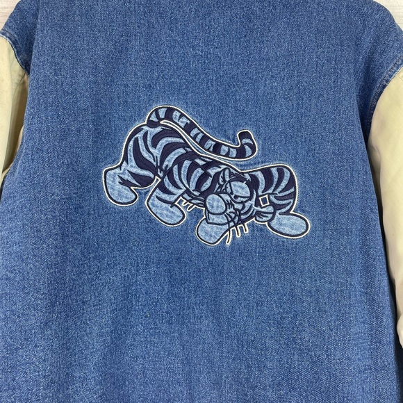 Men’s Vintage Disney Tigger Jean Jacket - Picture 3 of 10